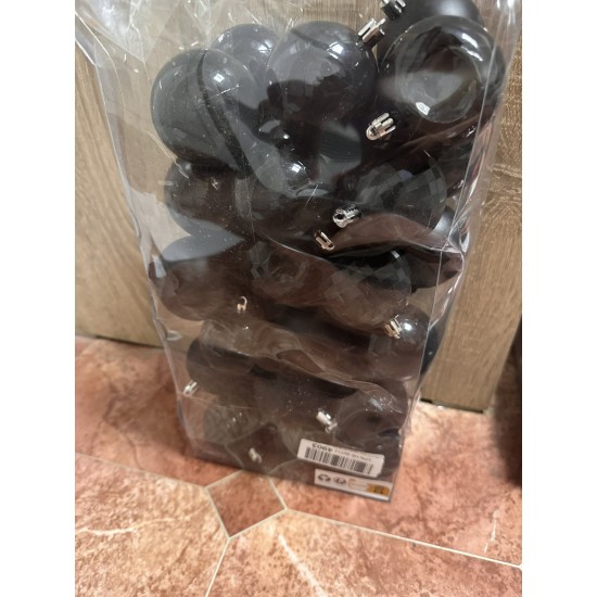 Коледни играчки, черни